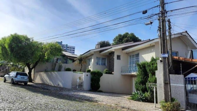 Foto 19 de 33: Casa em leilão em Ponta Grossa - PR — Casa, Padrão, 2 Vaga(S) de Garagem
