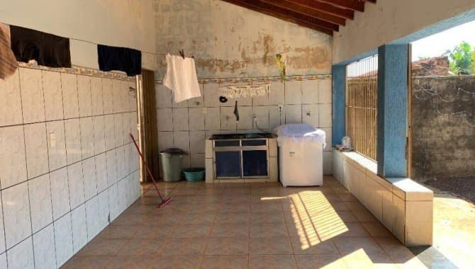 Foto 7 de 12: Casa em leilão em Américo Brasiliense - SP — Casa, Padrão, 1 Vaga(S) de Garagem
