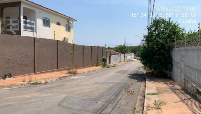Foto 3 de 61: Casa em leilão em Cuiabá - MT — Casa, Padrão, 1 Vaga(S) de Garagem