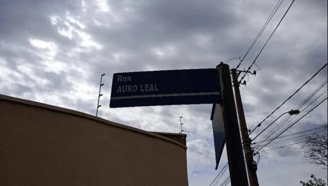 Foto 3 de 11: Casa em leilão em Votuporanga - SP — Casa, Padrão, 1 Vaga(S) de Garagem