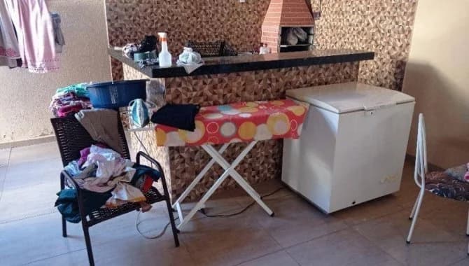 Foto 10 de 11: Casa em leilão em Votuporanga - SP — Casa, Padrão, 1 Vaga(S) de Garagem