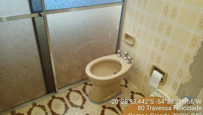 Foto 23 de 25: Casa em leilão em Campo Grande - MS — Casa, Padrão, 1 Vaga(S) de Garagem