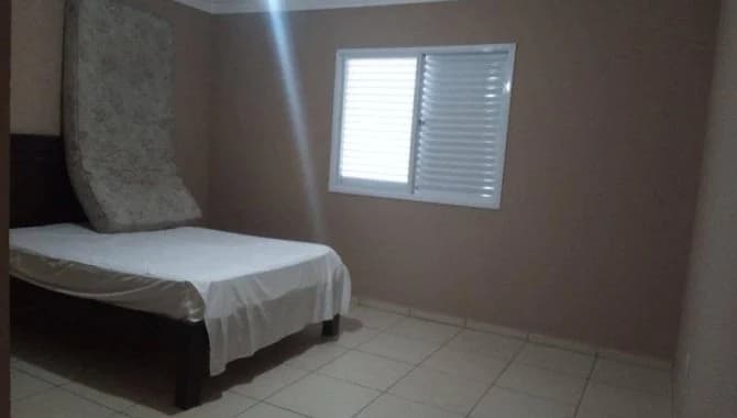 Foto 17 de 25: Casa em leilão em Peruíbe - SP — Casa, Padrão, 1 Vaga(S) de Garagem