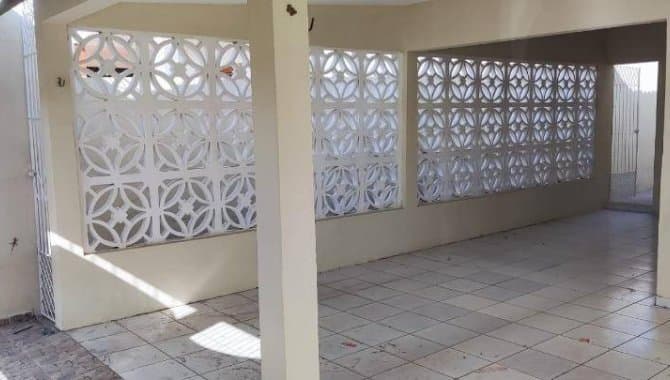 Foto 11 de 23: Casa em leilão em Caicó - RN — Casa, Padrão, 1 Vaga(S) de Garagem