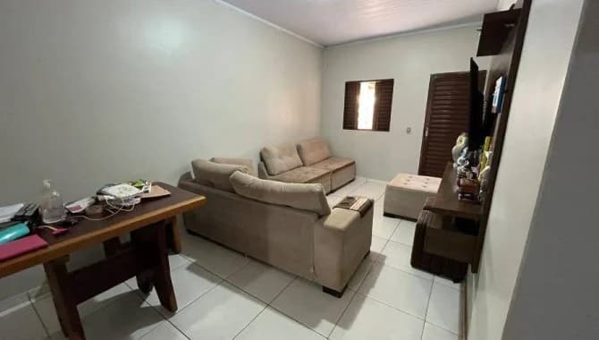Foto 7 de 27: Casa em leilão em Formosa - GO — Casa, Padrão, 1 Vaga(S) de Garagem