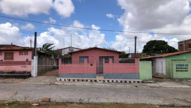 Foto 1 de 4: Casa em leilão em Ceará Mirim - RN — Casa, Padrão, 1 Vaga(S) de Garagem