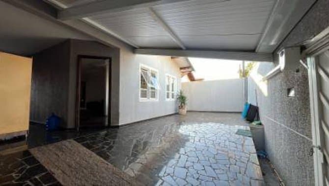 Foto 4 de 18: Casa em leilão em Limeira - SP — Casa, Padrão, 1 Vaga(S) de Garagem