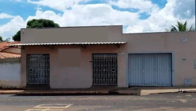 Foto 1 de 2: Casa em leilão em Ouvidor - GO — Casa, Padrão, 0 Vaga(S) de Garagem