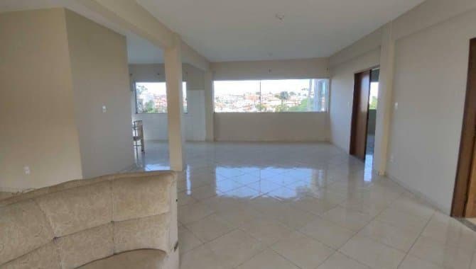 Foto 39 de 121: Casa em leilão em Salvador - BA — Casa, Padrão, 0 Vaga(S) de Garagem
