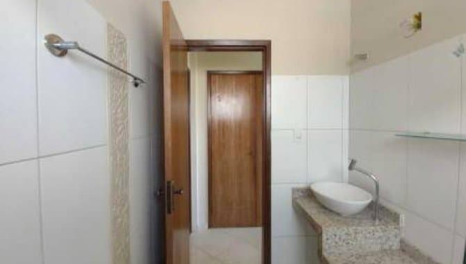 Foto 74 de 121: Casa em leilão em Salvador - BA — Casa, Padrão, 0 Vaga(S) de Garagem