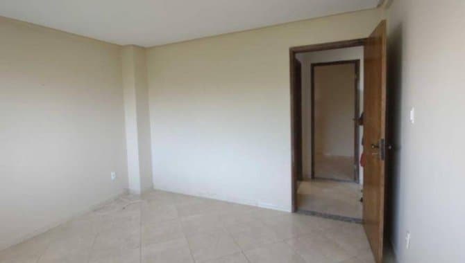 Foto 7 de 121: Casa em leilão em Salvador - BA — Casa, Padrão, 0 Vaga(S) de Garagem