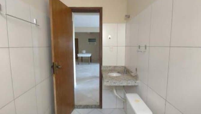 Foto 63 de 121: Casa em leilão em Salvador - BA — Casa, Padrão, 0 Vaga(S) de Garagem