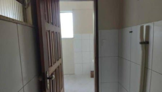 Foto 48 de 121: Casa em leilão em Salvador - BA — Casa, Padrão, 0 Vaga(S) de Garagem