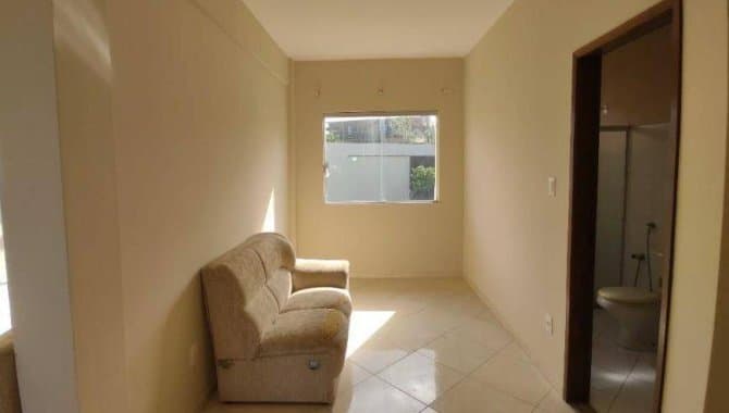 Foto 10 de 121: Casa em leilão em Salvador - BA — Casa, Padrão, 0 Vaga(S) de Garagem