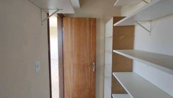 Foto 28 de 121: Casa em leilão em Salvador - BA — Casa, Padrão, 0 Vaga(S) de Garagem