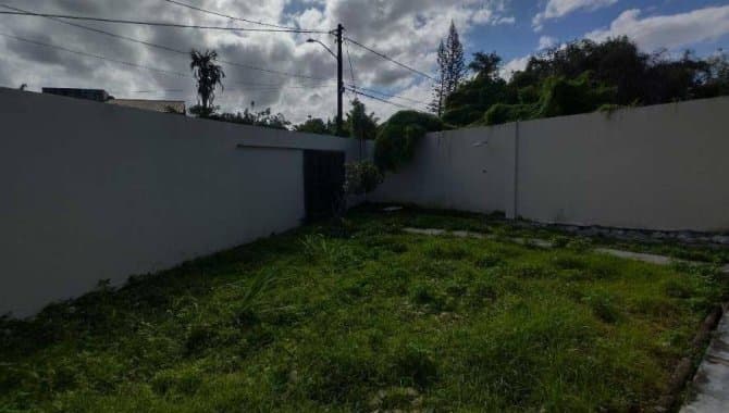 Foto 2 de 121: Casa em leilão em Salvador - BA — Casa, Padrão, 0 Vaga(S) de Garagem