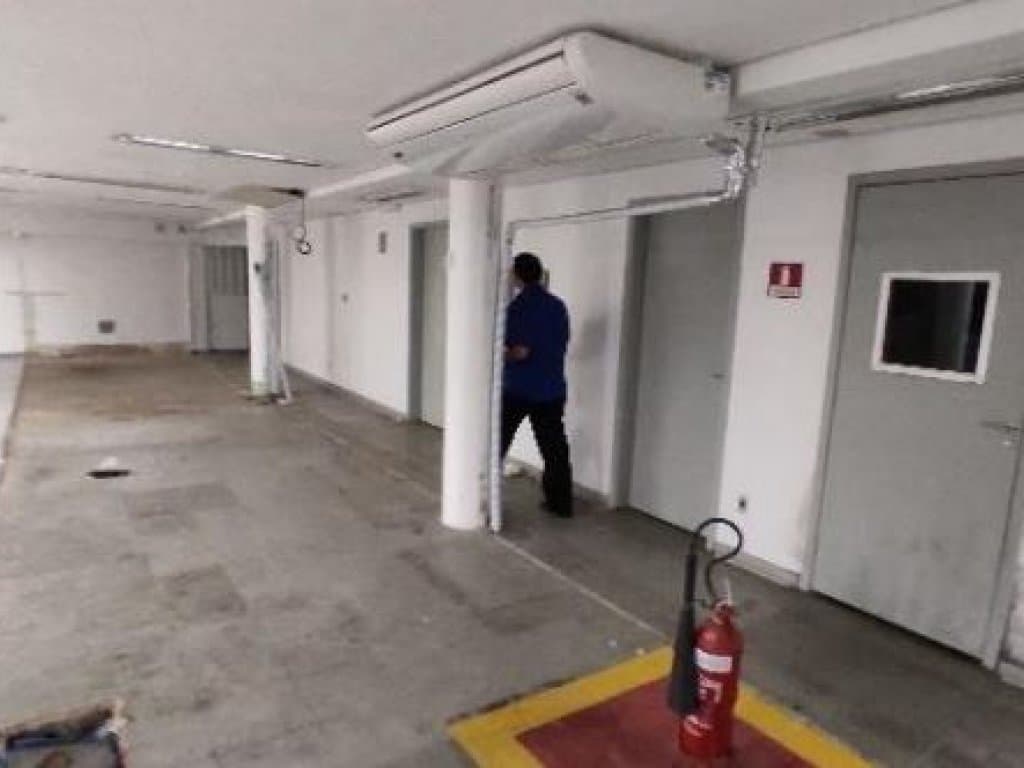 Foto 13 de 17: Comercial em leilão em Fortaleza - CE — Prédio Comercial 1.700 m² - Fortaleza-CE - Rua Bárbara de Alencar, 55 - Centro