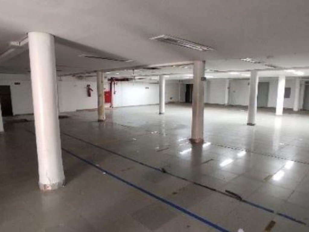 Foto 8 de 17: Comercial em leilão em Fortaleza - CE — Prédio Comercial 1.700 m² - Fortaleza-CE - Rua Bárbara de Alencar, 55 - Centro