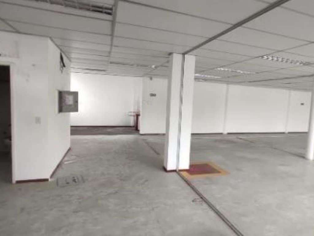 Foto 15 de 17: Comercial em leilão em Fortaleza - CE — Prédio Comercial 1.700 m² - Fortaleza-CE - Rua Bárbara de Alencar, 55 - Centro