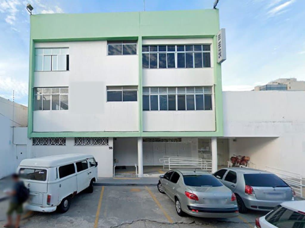 Foto 2 de 17: Comercial em leilão em Fortaleza - CE — Prédio Comercial 1.700 m² - Fortaleza-CE - Rua Bárbara de Alencar, 55 - Centro