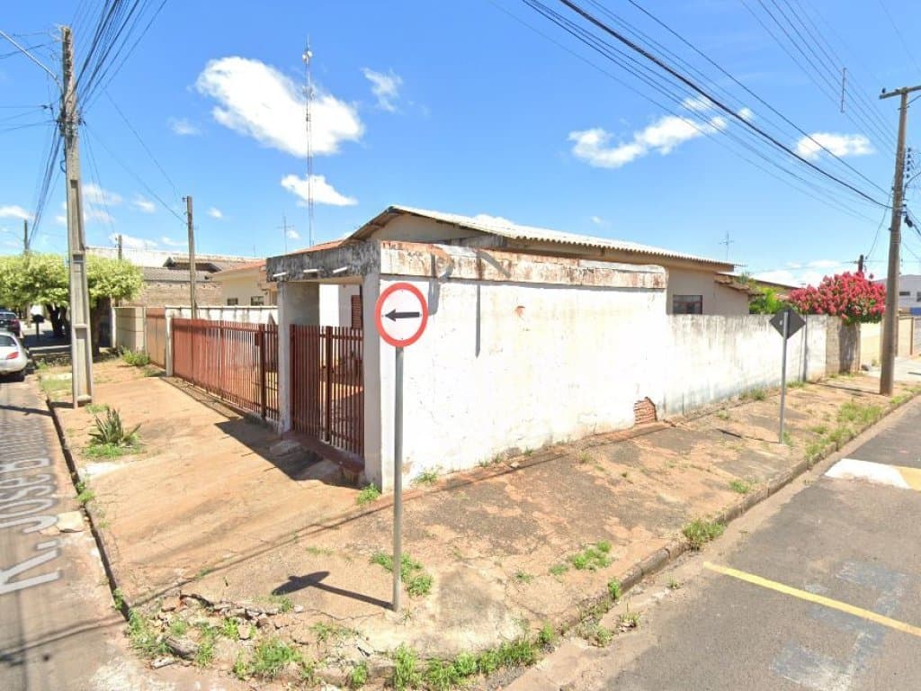 Foto 4 de 4: Casa em leilão em Fernandópolis - SP — Casa 105 m² - Jardim Planalto - Fernandópolis - SP