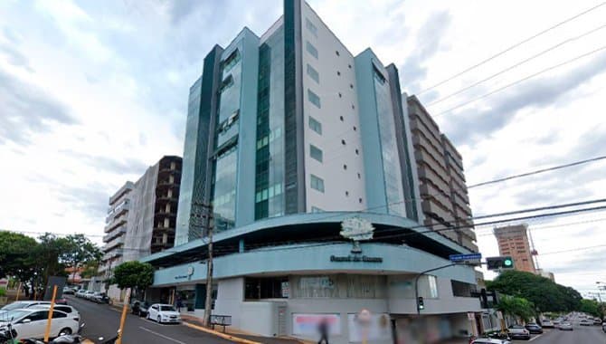 Foto 1 de 2: Terreno em leilão em Bauru - SP — Salas Comercias 207 m² - Bauru-SP - Rua Vivaldo Guimarães, 15-55 - Quarteirão 15 - Jardim Nasralla