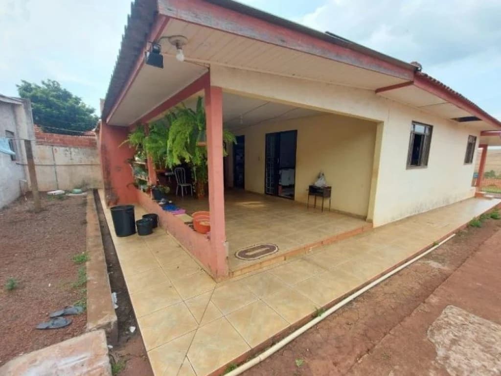 Foto 4 de 6: Casa em leilão em Mamborê - PR — Casa em Terreno de 750 m² - Mamborê - PR