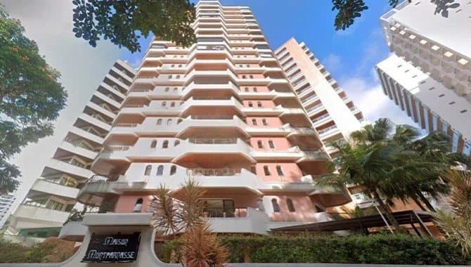 Foto 1 de 22: Apartamento em leilão em Guarujá - SP — Apartamento 182 m² com 02 vagas (próx. à Praia das Pitangueiras) - Barra Funda - Guarujá - SP