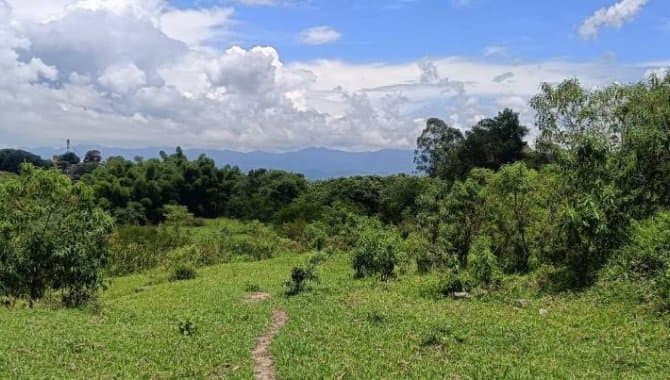 Foto 6 de 14: Terreno em leilão em Taubaté - SP — Área com 24.627 m² - Parque São Cristóvão - Taubaté - SP