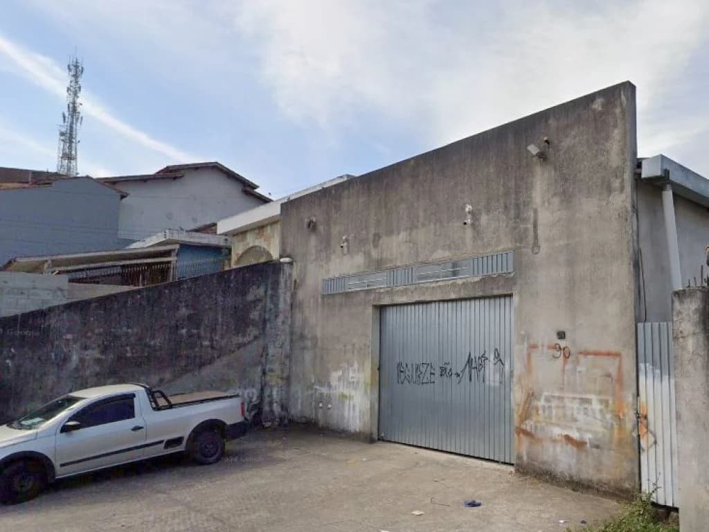 Foto 4 de 6: Comercial em leilão em Santa Isabel - SP — Galpão 200 m² e Edícula 30 m² - Parque Santa Tereza - Santa Isabel - SP