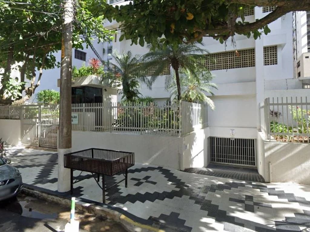 Foto 5 de 7: Apartamento em leilão em Guarujá - SP — Direitos sobre Apartamento 106 m² - Praia das Pitangueiras - Guarujá - SP
