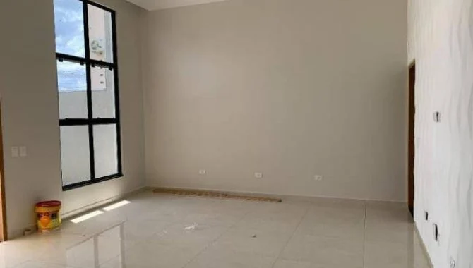 Foto 6 de 12: Casa em leilão em Cascavel - PR — Casa em Condomínio 141 m² (01 vaga) - Santa Cruz - Cascavel - PR