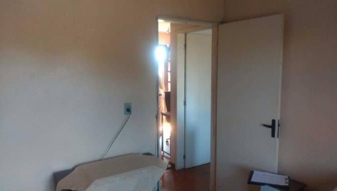 Foto 25 de 30: Casa em leilão em Canoas - RS — Casa 183 m² - São José - Canoas - RS