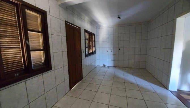 Foto 8 de 30: Casa em leilão em Canoas - RS — Casa 183 m² - São José - Canoas - RS
