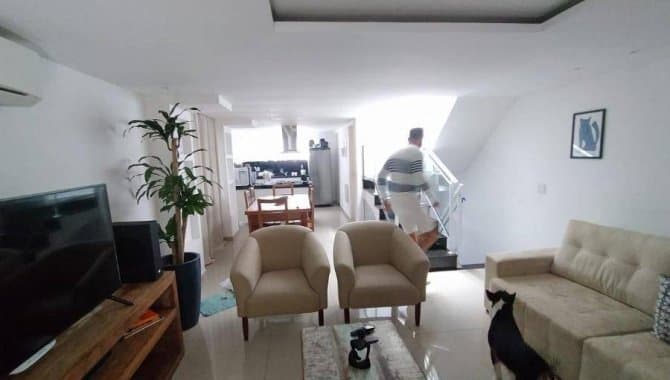 Foto 9 de 22: Casa em leilão em Niterói - RJ — Casa em Condomínio 149 m² (01 vaga) - Piratininga - Niterói - RJ