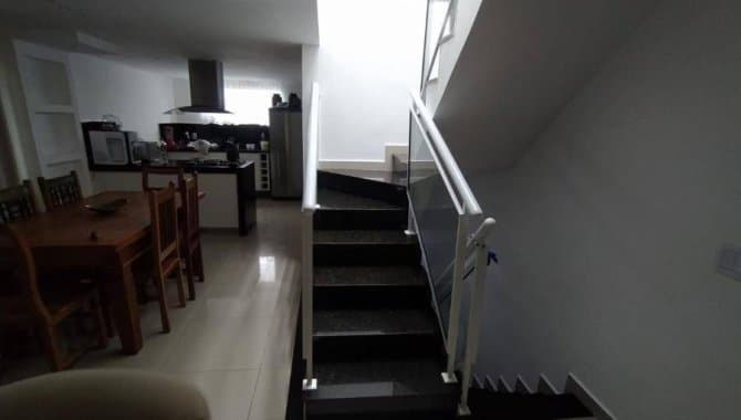 Foto 10 de 22: Casa em leilão em Niterói - RJ — Casa em Condomínio 149 m² (01 vaga) - Piratininga - Niterói - RJ