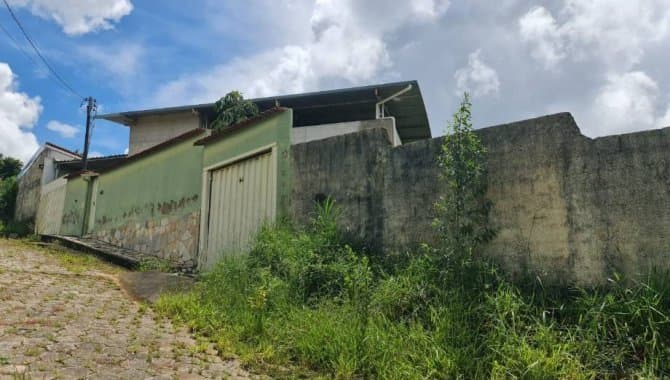 Foto 40 de 71: Casa em leilão em Formiga - MG — Casa 292 m - Esplanada do Castelo - Formiga - MG