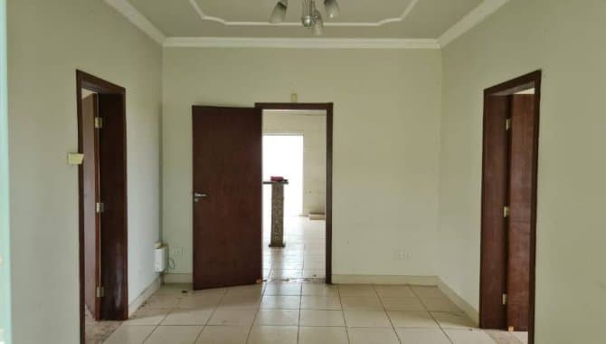 Foto 26 de 71: Casa em leilão em Formiga - MG — Casa 292 m - Esplanada do Castelo - Formiga - MG