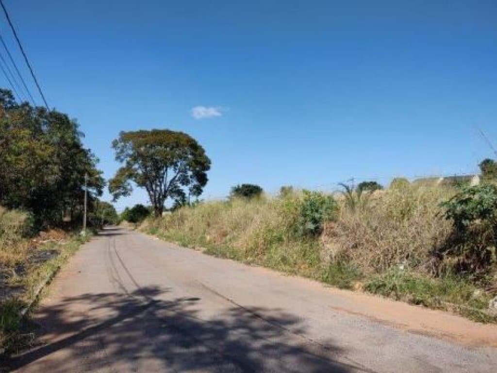Foto 3 de 19: Terreno em leilão em Aparecida De Goiânia - GO — Terreno 360 m² (Lt. 11 da Qd. 07) - Parque Flamboyant - Aparecida de Goiânia - GO