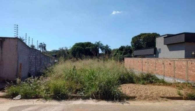 Foto 1 de 19: Terreno em leilão em Aparecida De Goiânia - GO — Terreno 556 m² (Lt. 09 da Qd. 07) - Parque Flamboyant - Aparecida de Goiânia - GO