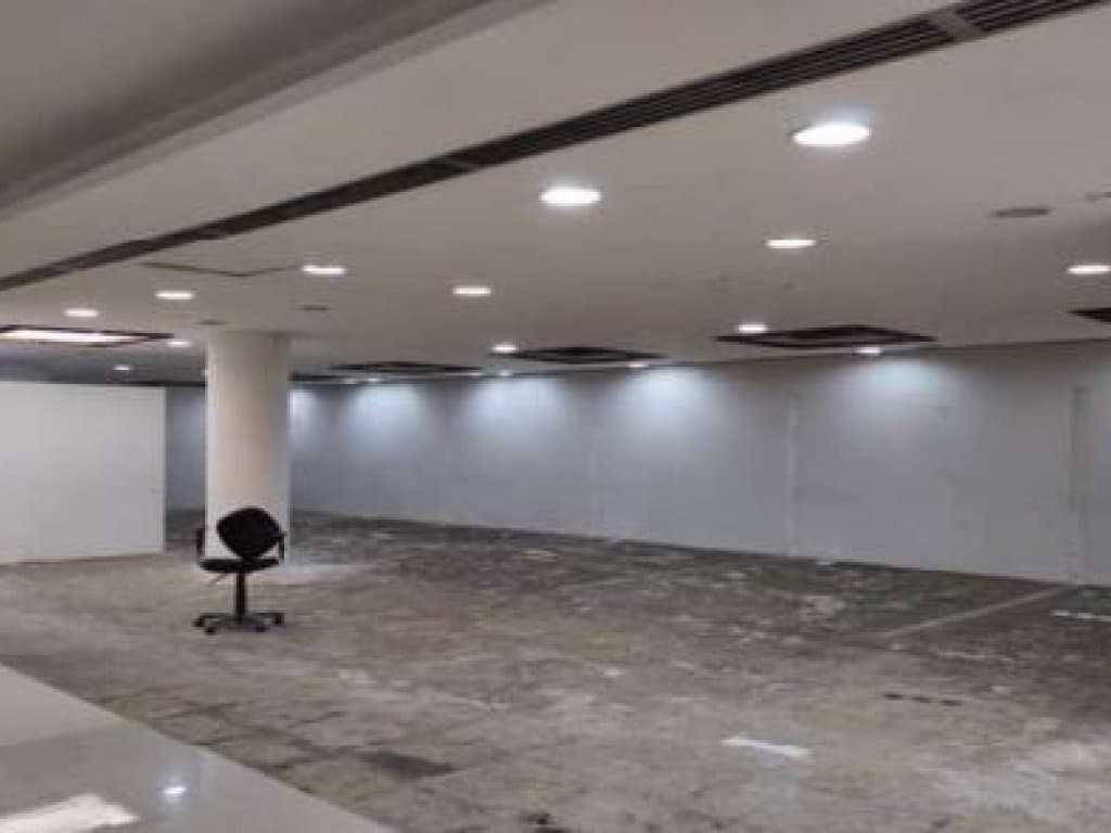 Foto 7 de 13: Comercial em leilão em Belo Horizonte - MG — Imóvel Comercial - Lojas 1 e 2 (Edifício Lyon) - Lourdes - Belo Horizonte - MG