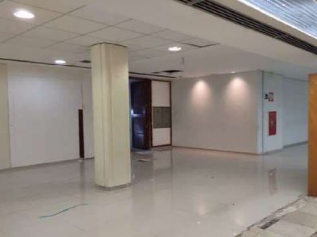 Foto 5 de 13: Comercial em leilão em Belo Horizonte - MG — Imóvel Comercial - Lojas 1 e 2 (Edifício Lyon) - Lourdes - Belo Horizonte - MG