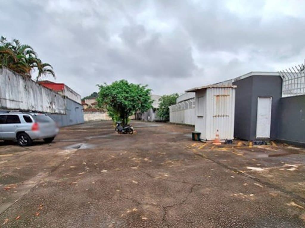 Foto 5 de 7: Comercial em leilão em Santos - SP — Imóvel Comercial 683 m² (área construída) e 2.861 m² (área de terreno) - Paquetá - Santos - SP