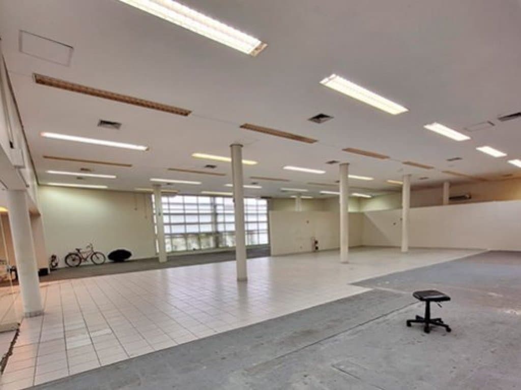 Foto 3 de 7: Comercial em leilão em Santos - SP — Imóvel Comercial 683 m² (área construída) e 2.861 m² (área de terreno) - Paquetá - Santos - SP