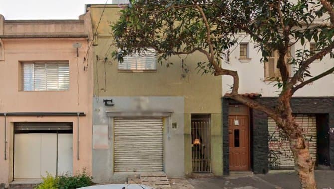 Foto 1 de 4: Casa em leilão em São Paulo - SP — Casa 120 m² - Belenzinho - São Paulo - SP