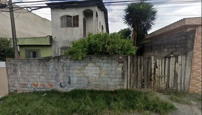 Foto 1 de 6: Casa em leilão em São Paulo - SP — Direitos sobre Casa 80 m² - Jardim Três Corações - São Paulo - SP