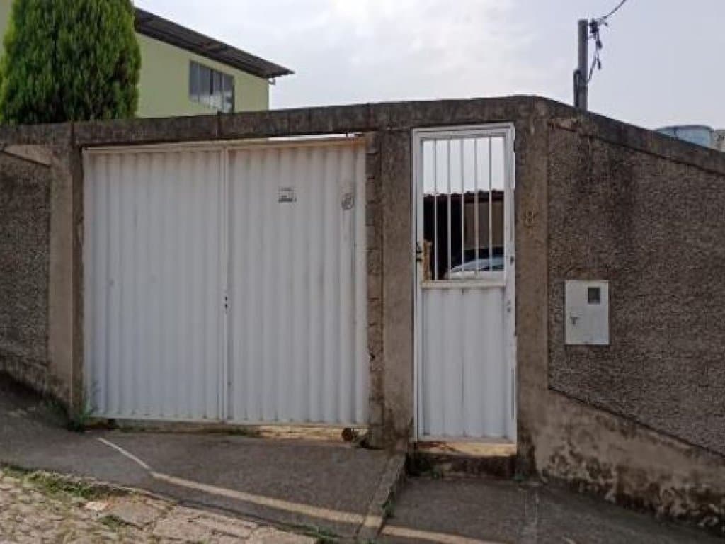 Foto 3 de 3: Casa em leilão em Juiz De Fora - MG — Casa 104 m² - Borboleta - Juiz de Fora - MG