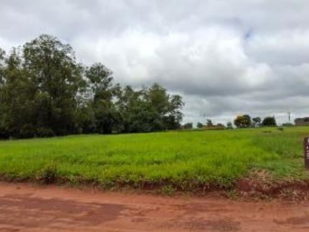 Foto 4 de 8: Terreno em leilão em Águas De Santa Bárbara - SP — Área 1.134 m² - Thermas de Santa Bárbara - Águas de Santa Bárbara - SP
