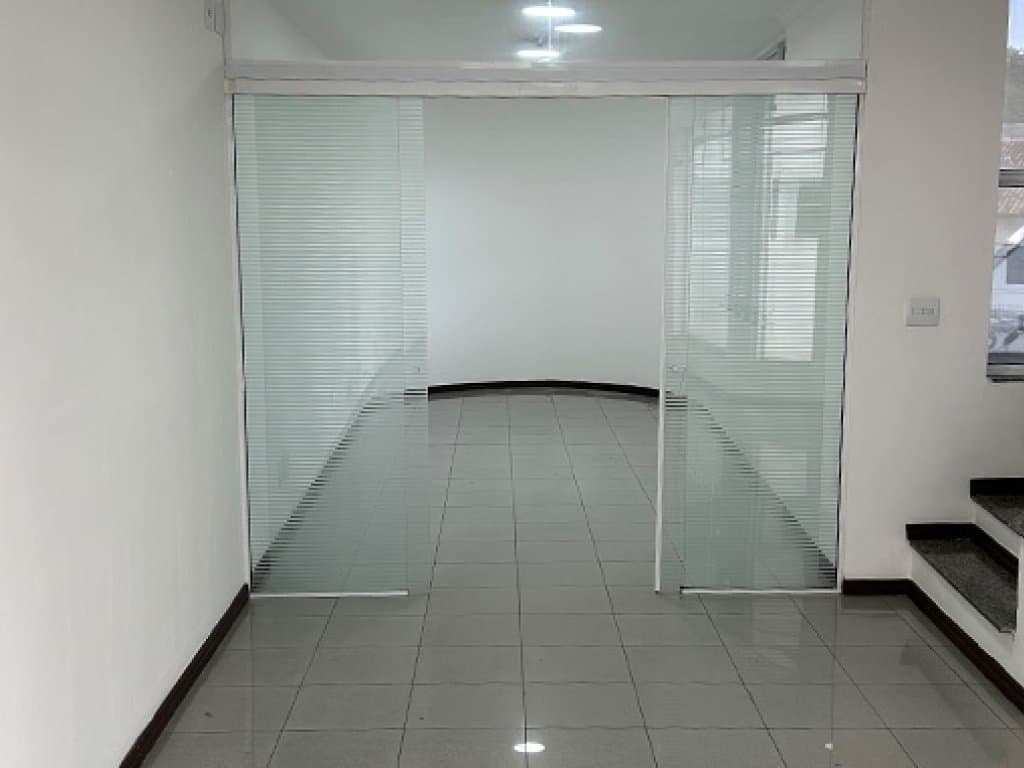 Foto 11 de 28: Comercial em leilão em São Paulo - SP — Prédio Comercial com 437 m² (aproximadamente) - Vila Formosa - São Paulo - SP
