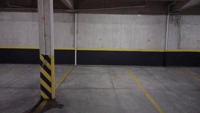 Foto 19 de 25: Terreno em leilão em Belo Horizonte - MG — Salas Comerciais 427 m² (Unids. 801 a 805) - Cruzeiro - Belo Horizonte - MG